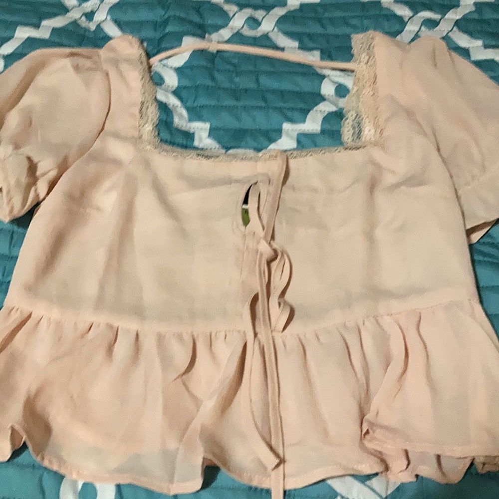 cropped shirt